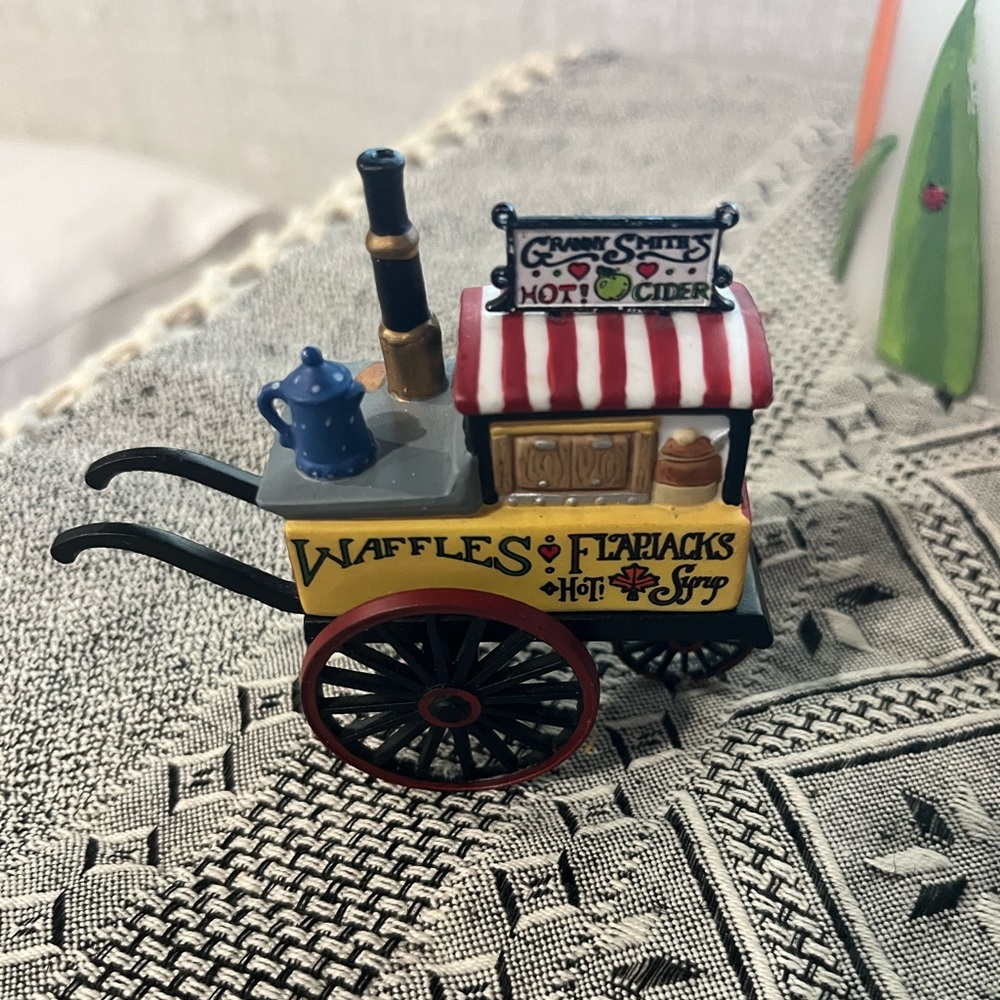 Dept. 56 Flap Jacks & Cider Village Figure